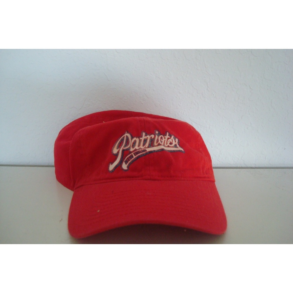 NEW ENGLAND PATRIOTS script SZ STRAPBACK DEADSTOCK HAT CAP VINTAGE A2